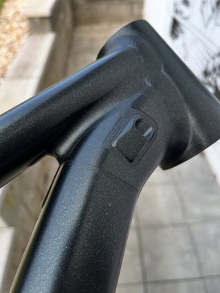 ☝️Není nic horšího než když si odřeš svůj novej vymazlenej bajk. Aby se to nestalo a ty jsi neměl den na HOVNO!💩. Tak je...